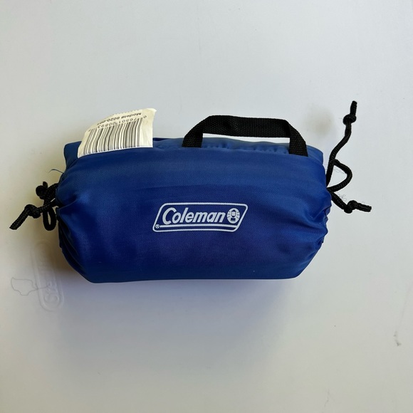 Store Display Coleman doll sized sleeping bag (action figure NOT included) - Picture 4 of 6